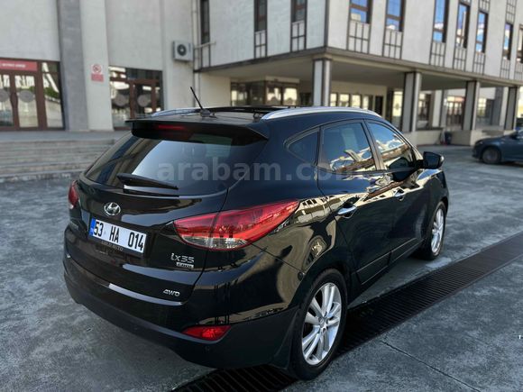 Sahibinden Hyundai ix35 2.0 R Style Plus 2012 Model  190.000 km Siyah