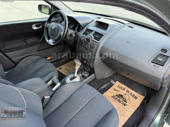 ÇEKİÇOĞLUNDAN RENAULT MEGANE 2004 OTOMATİK İLK SAHİBİNDEN