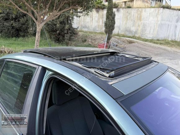 ÇEKİÇOĞLUNDAN RENAULT MEGANE 2004 OTOMATİK İLK SAHİBİNDEN