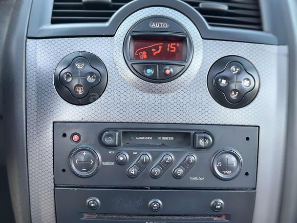 2005 MEGANE2 CAM TAVAN-DİJİTL KLİMA-230KM-EMSALSİZ TEMİZLİK