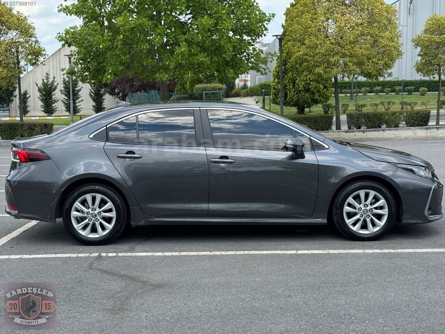 Galeriden Toyota Corolla 1.5 Dream 2025 Model Tekirdağ 42.000 km Gri 6