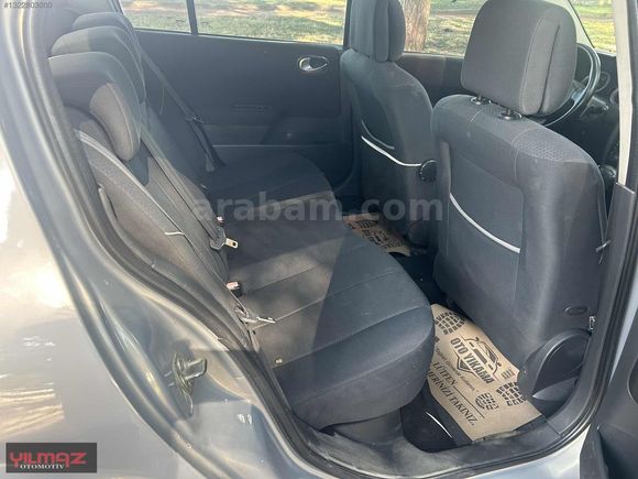 2004 MODEL TEMİZ LPG Lİ SANRUFLU OTOMATİK FUL PAKET MEGA II
