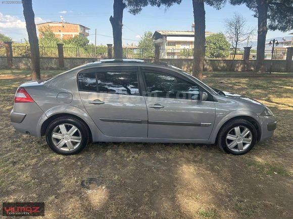 2004 MODEL TEMİZ LPG Lİ SANRUFLU OTOMATİK FUL PAKET MEGA II