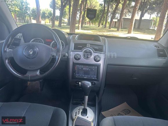 2004 MODEL TEMİZ LPG Lİ SANRUFLU OTOMATİK FUL PAKET MEGA II