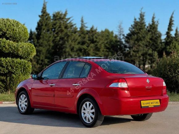 34 HANE MOTORS'DAN KAPUT TAVAN ORJİNAL 229 BİN KM'DE MEGANE