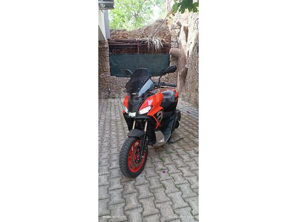 Sahibinden Aprilia SR GT 200