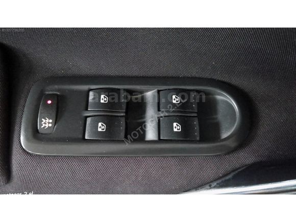 MOTOCAR KURUMSAL MAĞAZADAN MEGANE II CAM TAVAN