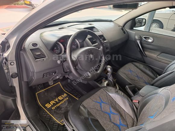 Sayem Otomotiv'den 2004 Model MEGANE II 1.6 Dynamic