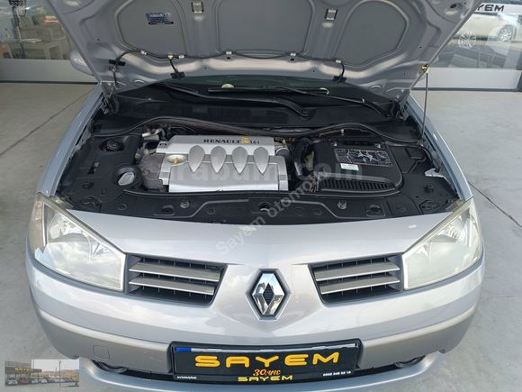 Sayem Otomotiv'den 2004 Model MEGANE II 1.6 Dynamic