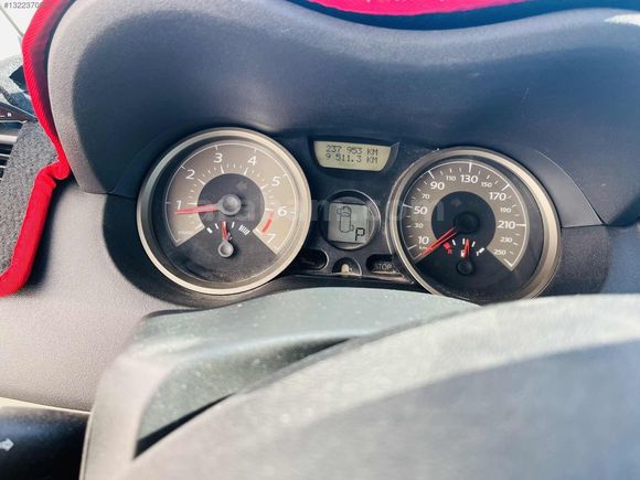 Gezgin otomotiv den tam otomatik araç