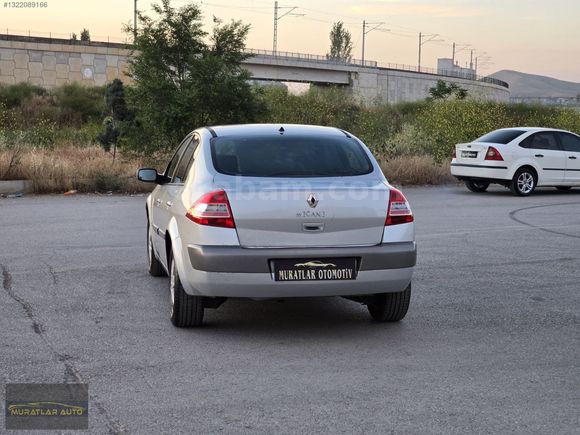 RENAULT MEGAN DYNAMİGUE 1.6 SAFKAN BENZİNLİ