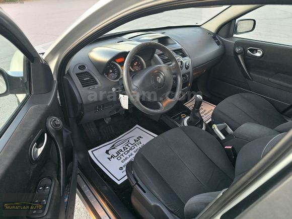 RENAULT MEGAN DYNAMİGUE 1.6 SAFKAN BENZİNLİ