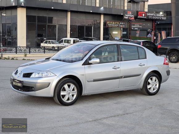 RENAULT MEGAN DYNAMİGUE 1.6 SAFKAN BENZİNLİ