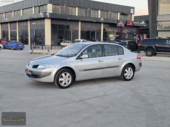 RENAULT MEGAN DYNAMİGUE 1.6 SAFKAN BENZİNLİ