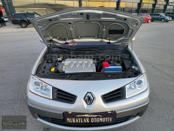RENAULT MEGAN DYNAMİGUE 1.6 SAFKAN BENZİNLİ