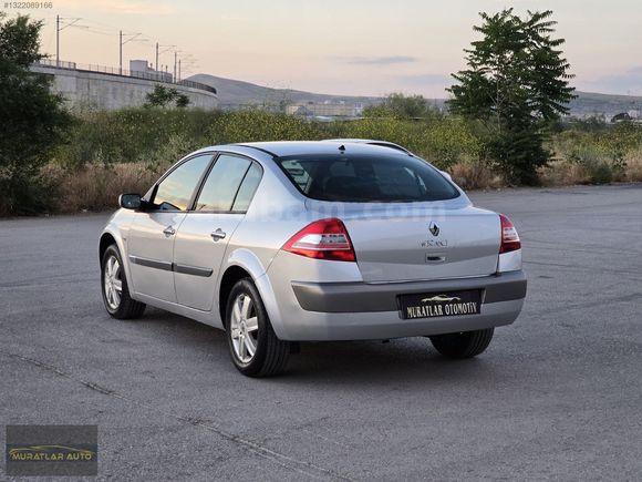 RENAULT MEGAN DYNAMİGUE 1.6 SAFKAN BENZİNLİ
