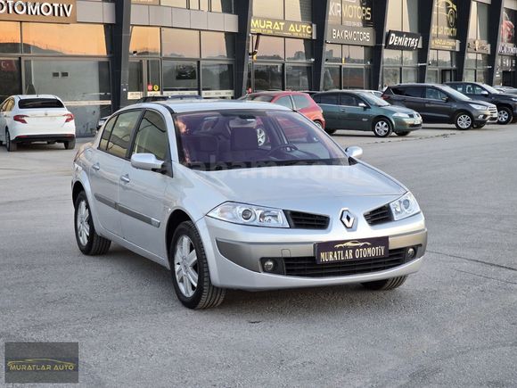 RENAULT MEGAN DYNAMİGUE 1.6 SAFKAN BENZİNLİ