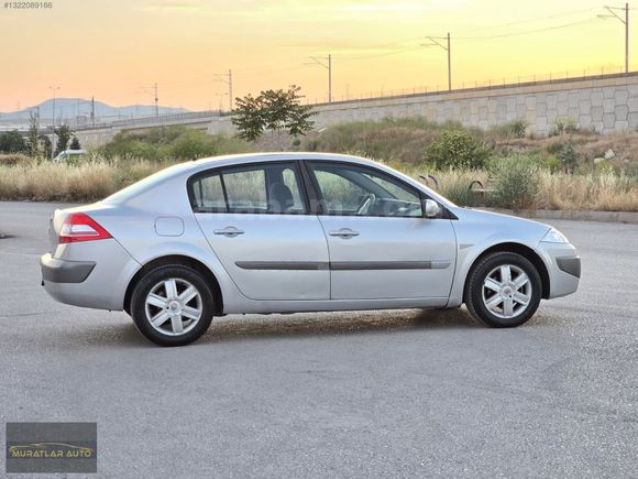 RENAULT MEGAN DYNAMİGUE 1.6 SAFKAN BENZİNLİ