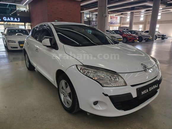 MKA GARAJDAN 195.000KM OTOMATİK MEGANE 3