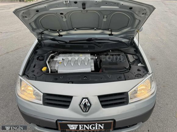 2004 MODEL RENAULT MEGANE 1.6 DYNAMİQE SADECE 145.000KMDE