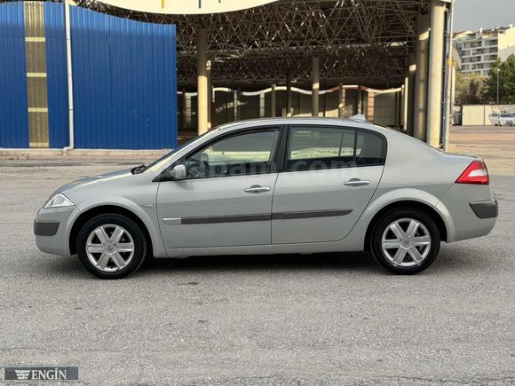 2004 MODEL RENAULT MEGANE 1.6 DYNAMİQE SADECE 145.000KMDE