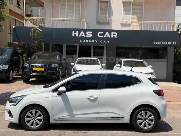 2020 Model Clio DİZEL Beyaz