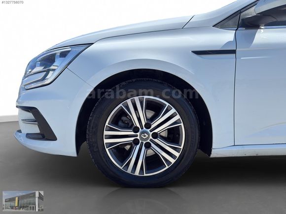 RENAULT GÜRSES'DE 2023 MEGANE 1.3 TCE TOUCH EDC