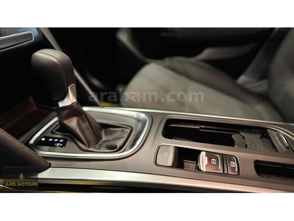 *ARS*2023 RENAULT MEGANE 1.3 TCE TOUCH 140 HP 77.000 BİN KM