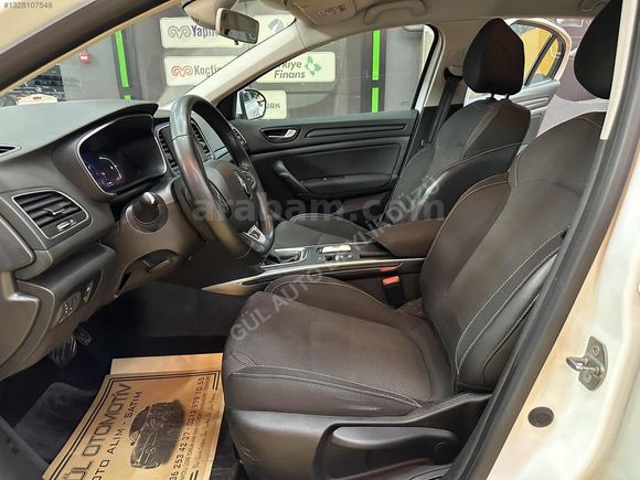 2023 MEGANE 1.3 TCE 140 HP TOUCH EDC ORJİNAL SERVİS BAKIMLI