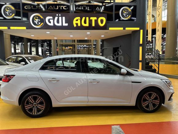 2023 MEGANE 1.3 TCE 140 HP TOUCH EDC ORJİNAL SERVİS BAKIMLI