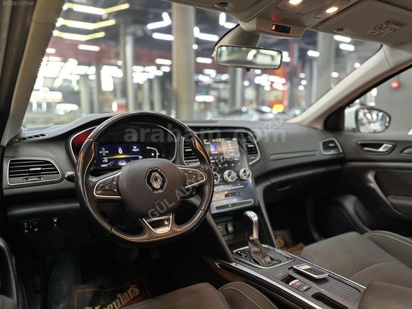 2023 MEGANE 1.3 TCE 140 HP TOUCH EDC ORJİNAL SERVİS BAKIMLI