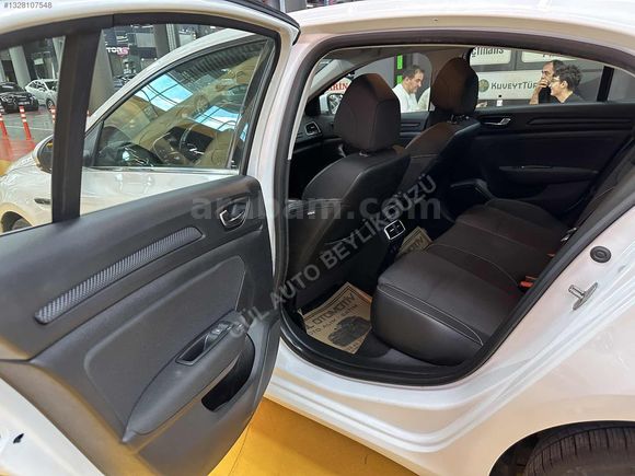 2023 MEGANE 1.3 TCE 140 HP TOUCH EDC ORJİNAL SERVİS BAKIMLI