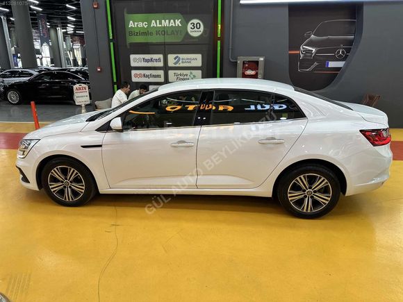 2023 MEGANE 1.3 TCE 140 HP TOUCH EDC ORJİNAL SERVİS BAKIMLI