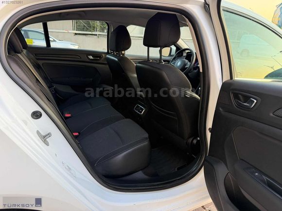 2023 MEGANE 1.3 TCE TOUCH EDC - 63.000 KM - BOYASIZ