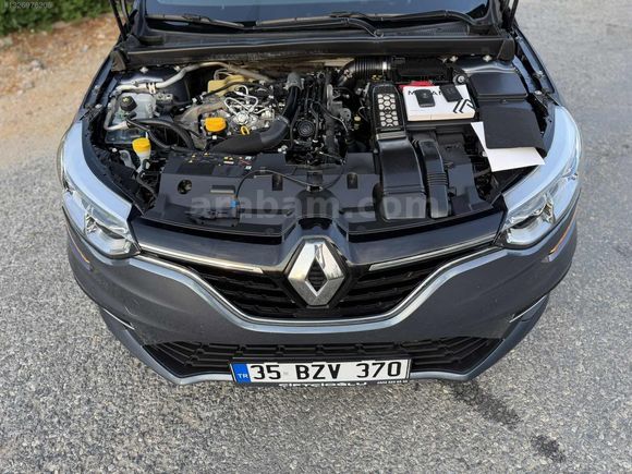 İlk elden kazasız boyasız servis bakımlı az kullanılmış acil