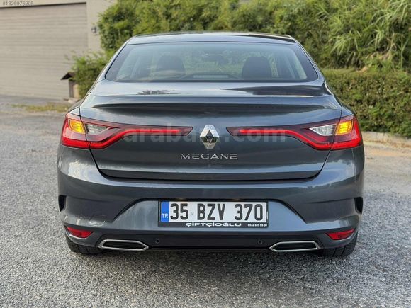 İlk elden kazasız boyasız servis bakımlı az kullanılmış acil