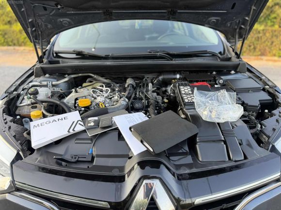 İlk elden kazasız boyasız servis bakımlı az kullanılmış acil