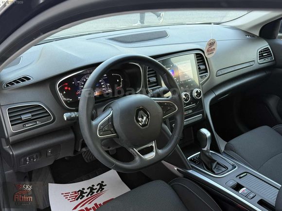 2023 48 bin Km'de %20 KDV Değişensiz Tramersiz 1.3 TCE Touch