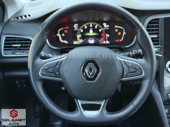 SELAMET AUTO 2024 1.3 TCE RENAULT MEGANE TOUCH 49.000 KM
