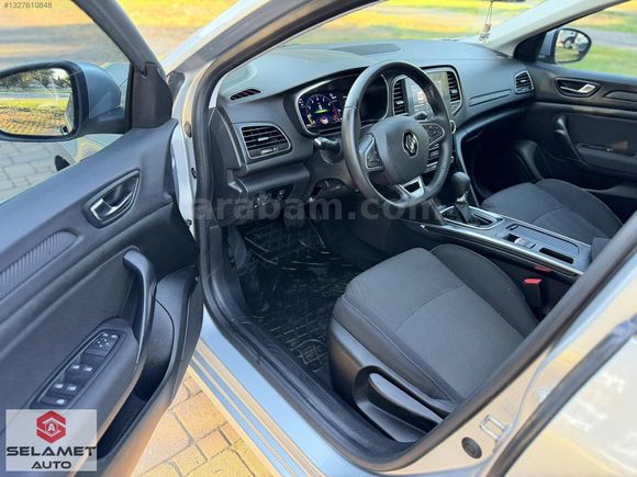 SELAMET AUTO 2024 1.3 TCE RENAULT MEGANE TOUCH 49.000 KM