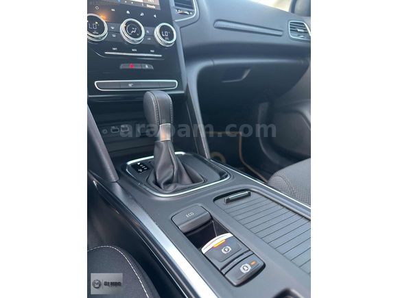 ÖZ MRC AUTO'DAN HATASIZ BOYASIZ 2024 MEGANE TOUCH GSR 'Lİ..