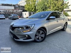 BOYASIZ 2024 MEGANE 1.3 TOUCH OTOMATİK+HAYALET+ÇELİKJANT 25BİNKM