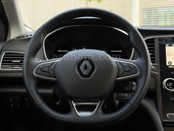 DEĞİŞENSİZ BOYASIZ TRAMERSİZ 2026 MODEL 6.001 BİN KM'DE MEGANE