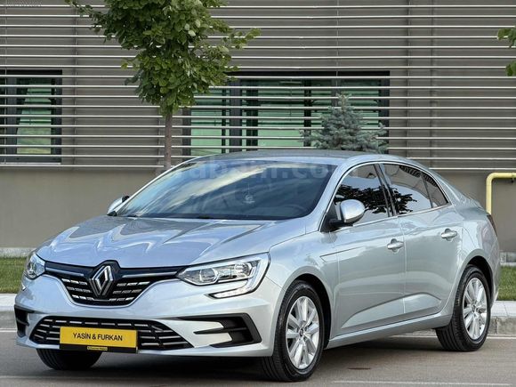 DEĞİŞENSİZ BOYASIZ TRAMERSİZ 2026 MODEL 6.001 BİN KM'DE MEGANE