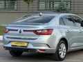 DEĞİŞENSİZ BOYASIZ TRAMERSİZ 2026 MODEL 6.001 BİN KM'DE MEGANE