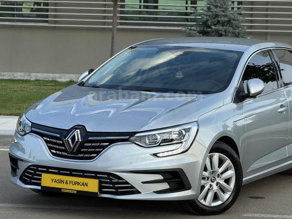 DEĞİŞENSİZ BOYASIZ TRAMERSİZ 2026 MODEL 6.001 BİN KM'DE MEGANE