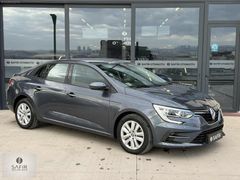 SAFİR'DEN 2025 MEGANE 1.3 TCE OTOMATİK TOUCH HATASIZ BOYASIZ GSR