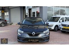 ÖMER ÖZER'DEN HATASIZ BOYASIZ 50.000 KM OTOMATİK MEGANE TOUCH
