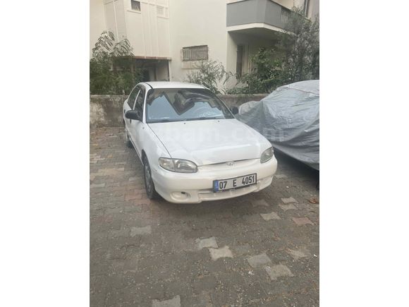 Sahibinden Hyundai Accent 1.3 GLS 1998 Model 