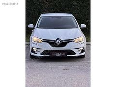 2025 MEGANE 1.3 TCE TOUCH BOYA DEGİŞEN H.KAYDI YOK 20 BİN KM DE